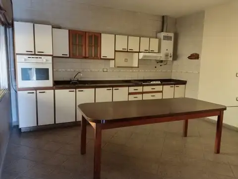 Depto Tipo Casa en Venta 46 años