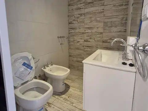 Depto Tipo Casa en Venta en Caseros, USD 65.000