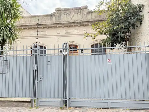 Casa en Alquiler en Quilmes, USD 1.600