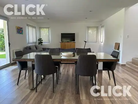Casa en Venta en Los Naranjos, USD 380.000