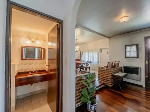 Depto Tipo Casa 4 ambientes con 1 baño