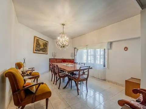 Depto Tipo Casa en Venta de 4 ambientes