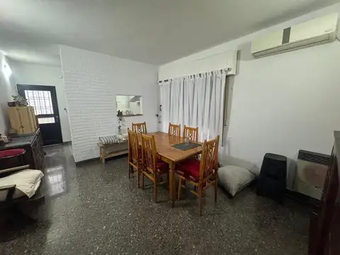 Depto Tipo Casa en Venta en Quilmes, USD 85.000