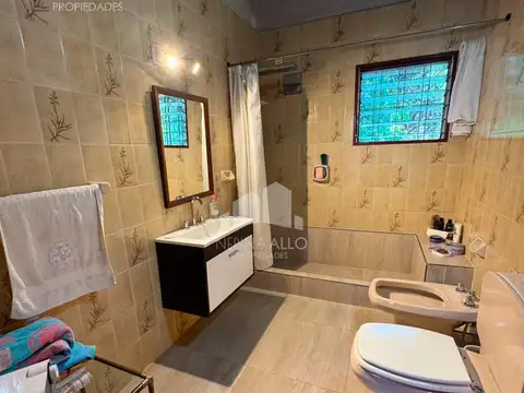 VENTA CASA CINCO AMBIENTES ITUZAINGO UDAONDO APTO CREDITO