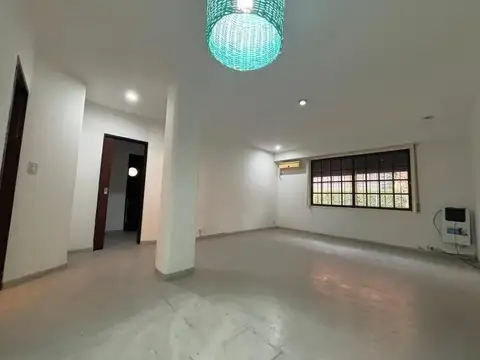 Exclusivo PH de 5 Ambientes en Puerto de Olivos  200 m Totales con Jardín Propio de 100 m | A Estrenar - Sin Expensas