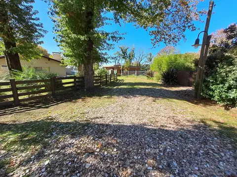 Casa 3 ambientes con 1 baño