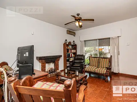 Casa en Venta con 1 cochera