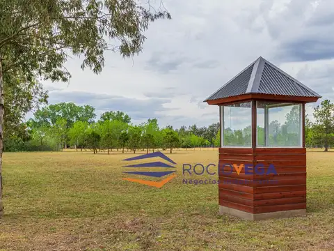 Casa en Alquiler Temporal con 3 cocheras