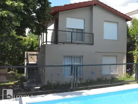 Avenida De Los Cesares