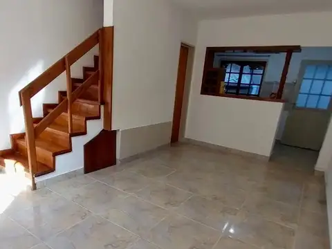 Depto Tipo Casa en Venta en Martin Coronado, USD 75.000