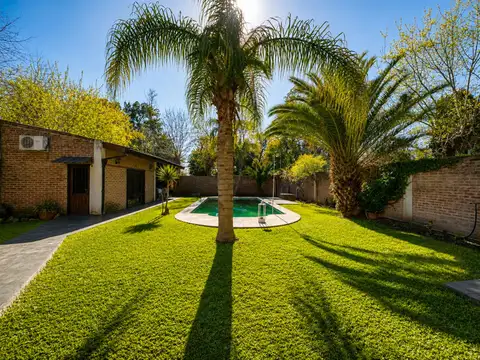 VENTA CASA 4 AMB / PISCINA PARQUE PASO DEL REY