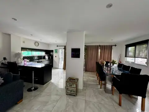 Casa en Alquiler Temporal al Este