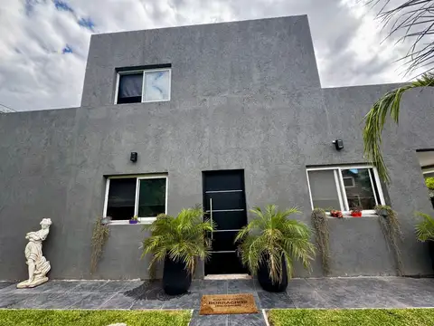 Casa en Venta en Aranzazu, USD 195.000