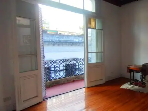 Depto Tipo Casa en Venta de 4 ambientes