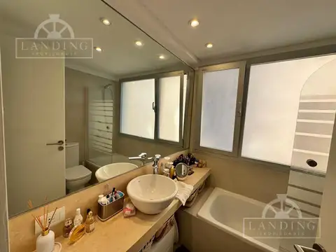 Departamento en Alquiler con 1 cocheras