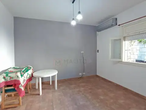 Depto Tipo Casa en Venta de 1 dormitorio