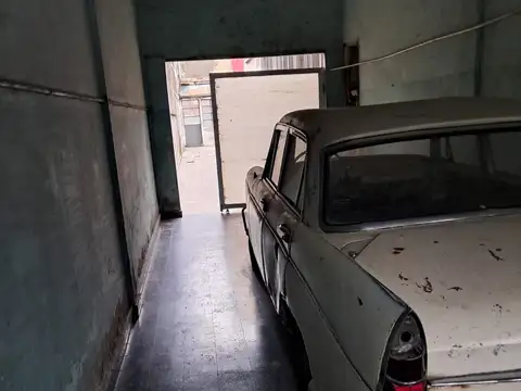 FOURNIER 2300, Piso 1