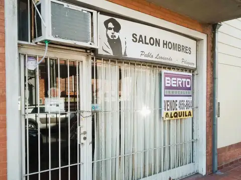 *LOCAL DE 4 X 5 CON BAÑO *EXCELENTE UBICACION A MTS. DE AV. DE MAYO Y A 7 CDS. DE LA ESTACION