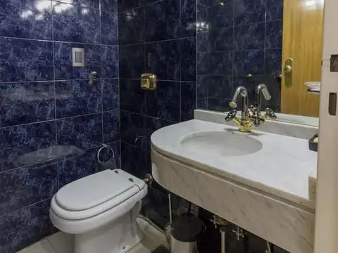 Departamento 5 ambientes con 2 baños
