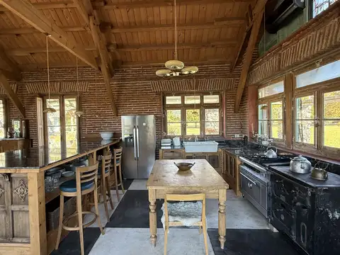 Exclusiva Chacra de estilo campo en La Macarena