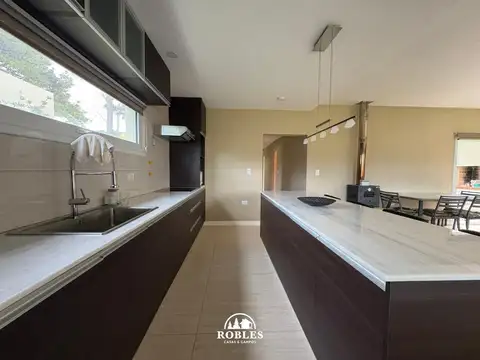 Casa en Venta en Balneario Mar de Cobo, USD 145.000