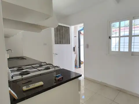 Casa de 65 m² Cubiertos con 2 Dorm. en Alquiler. Fray Luis Beltrán 2541, Martínez