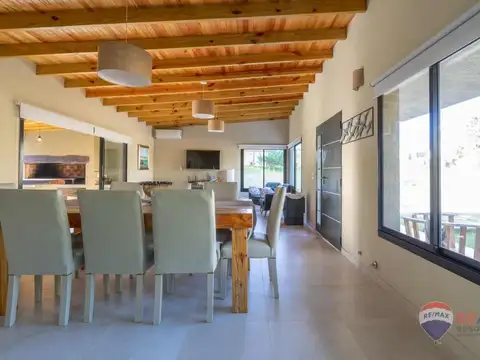 Casa en Alquiler en Barrio Deportivo 1, USD 1.300