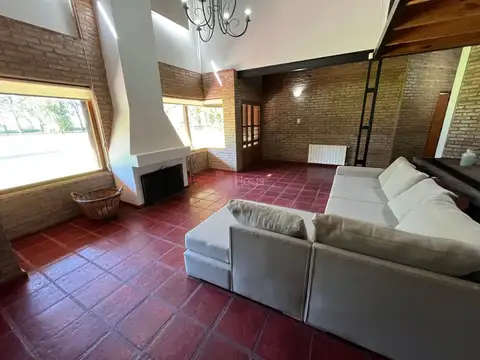 Chacra Los Raigales - 4 Dormitorios