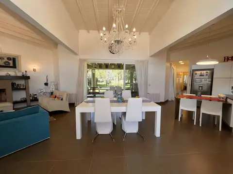 Casa en Venta en La Herradura, USD 395.000