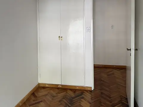 Colombres 900, Piso 4