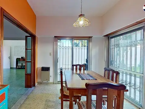 Departamento 4 ambientes con 2 baños