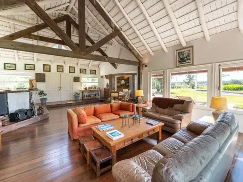 Casa en Venta de 5 dormitorios