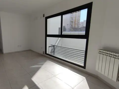 Domingo F Sarmiento 1300, Piso 2