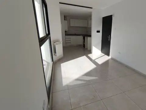 DEPARTAMENTO A LA VENTA LUMINOSO EN BARRIO GENERAL PAZ