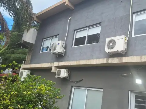 VENTA CASA DE 2 PLANTAS EN PABLO PODESTA