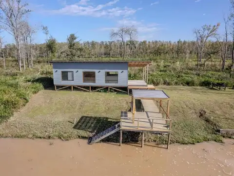 Venta casa 2 ambientes en barrio náutico Albardón