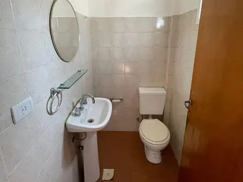 Depto Tipo Casa 4 ambientes con 1 baño
