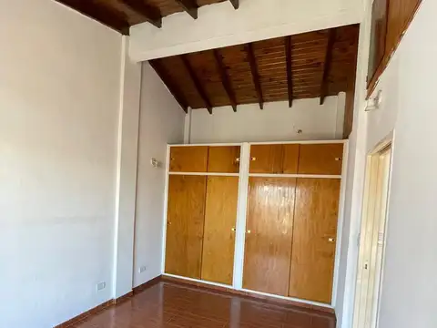 Depto Tipo Casa en Alquiler al Oeste