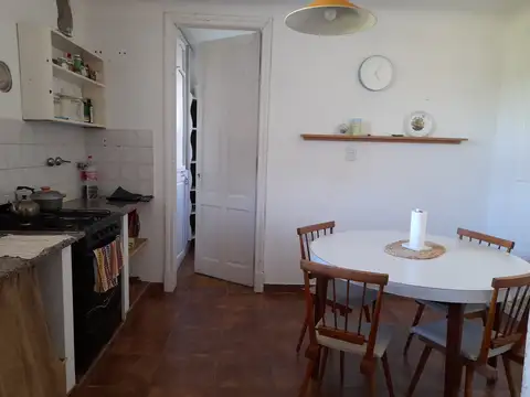 Remedios de Escalada equina Belgrano 200