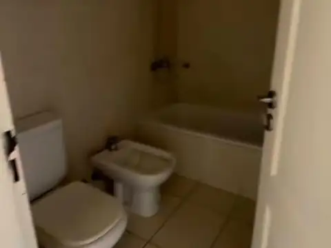 Departamento en Alquiler en Zarate, $ 650.000