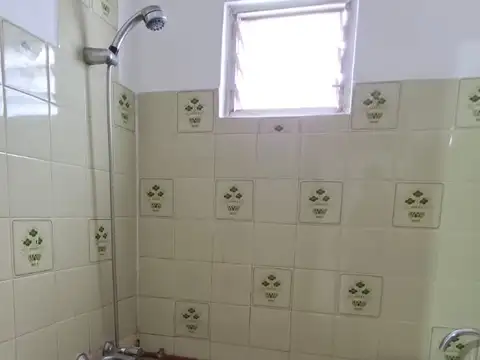 Gavilán 600, Piso fdo