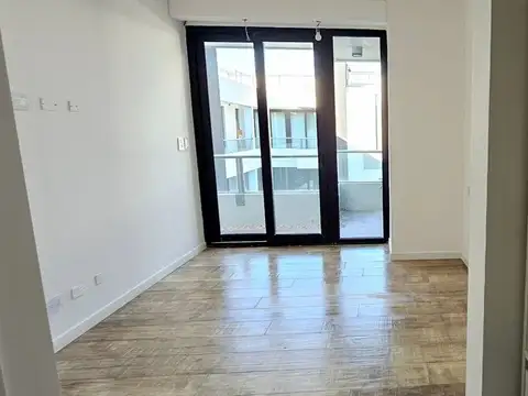 VENTA DEPARTAMENTO 2 AMB CON COCHERA R MEJIA.