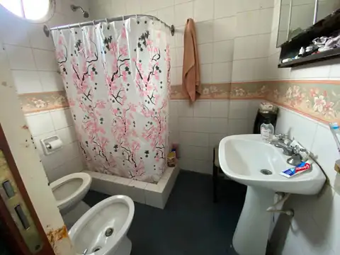 Depto Tipo Casa 2 ambientes con 1 baño
