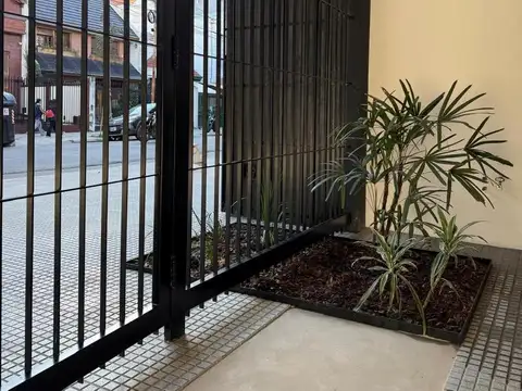 Departamento en Venta en Parque Chacabuco, USD 242.000