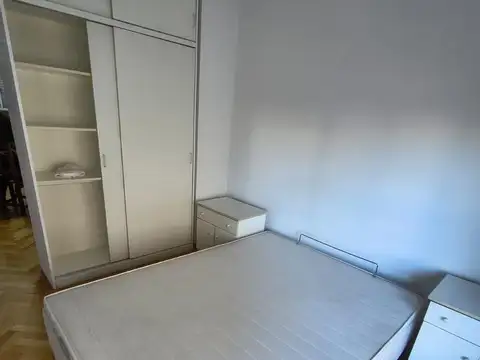 Hipolito Yrigoyen al 3600