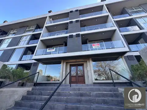 Departamento en Venta con 1 cochera