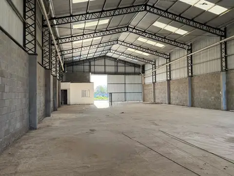 Importante galpón en alquiler, Ideal taller boutique