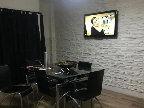 Pje. Catania 5400 , Piso pb