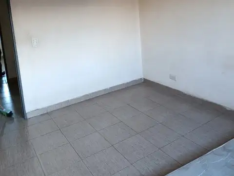 Depto Tipo Casa en Alquiler de 3 ambientes