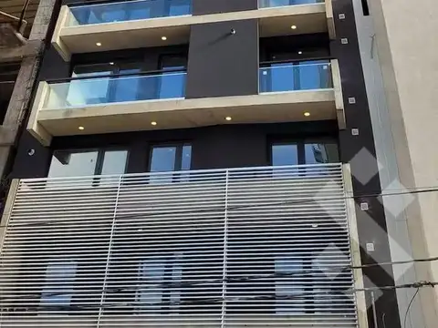 ALQUILER MONOAMBIENTE EN TORRE DOMMO CON COCHERA - NEUQUEN